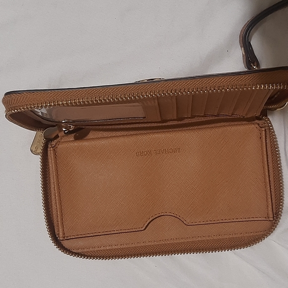 Wallet - Picture 4 of 4